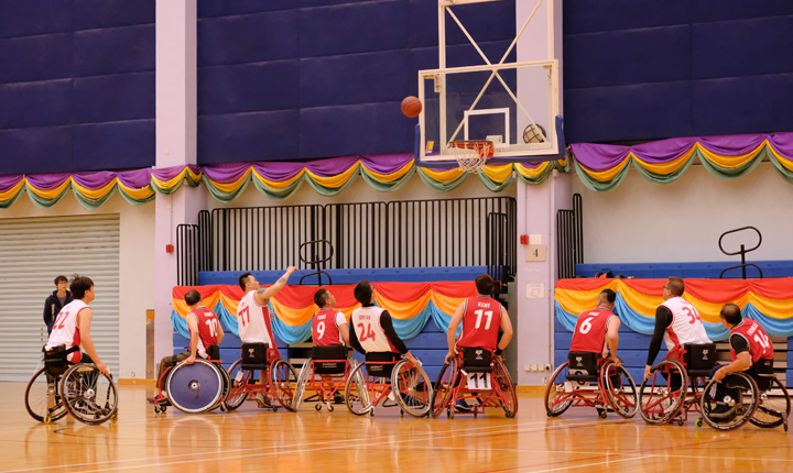 轮椅篮球挑战赛