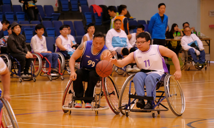 轮椅篮球挑战赛