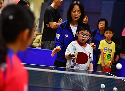 星級教室 - 乒乓球精英運動員示範及交流活動