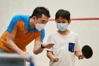乒乓球精英运动员示范及交流活动 