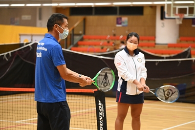 网球精英运动员示范及交流活动