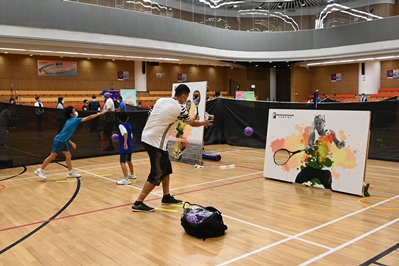 网球精英运动员示范及交流活动