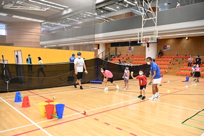 网球精英运动员示范及交流活动