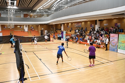 网球精英运动员示范及交流活动