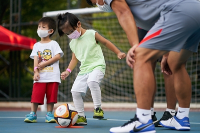 五人足球精英运动员示范及交流活动 